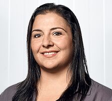 Melike Strieth, Finanzen