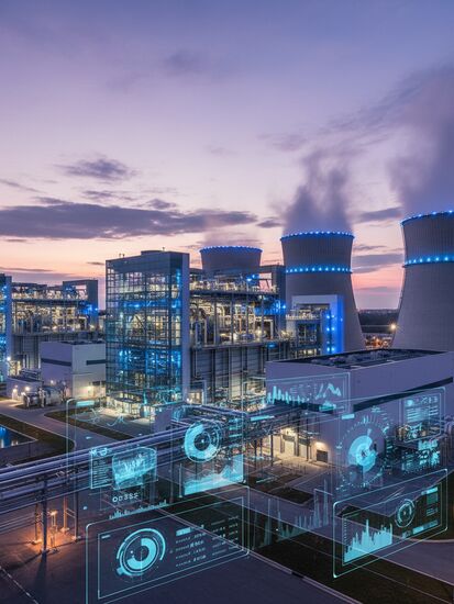 Modernes Gaskraftwerk mit digitaler Überwachungstechnologie bei Dämmerung