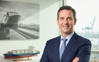 Berater für digitale Transformation im Schiffbau